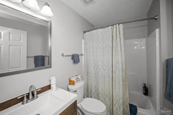 $335,000 | 2032 Winners Circle, Cantonment, FL 32533