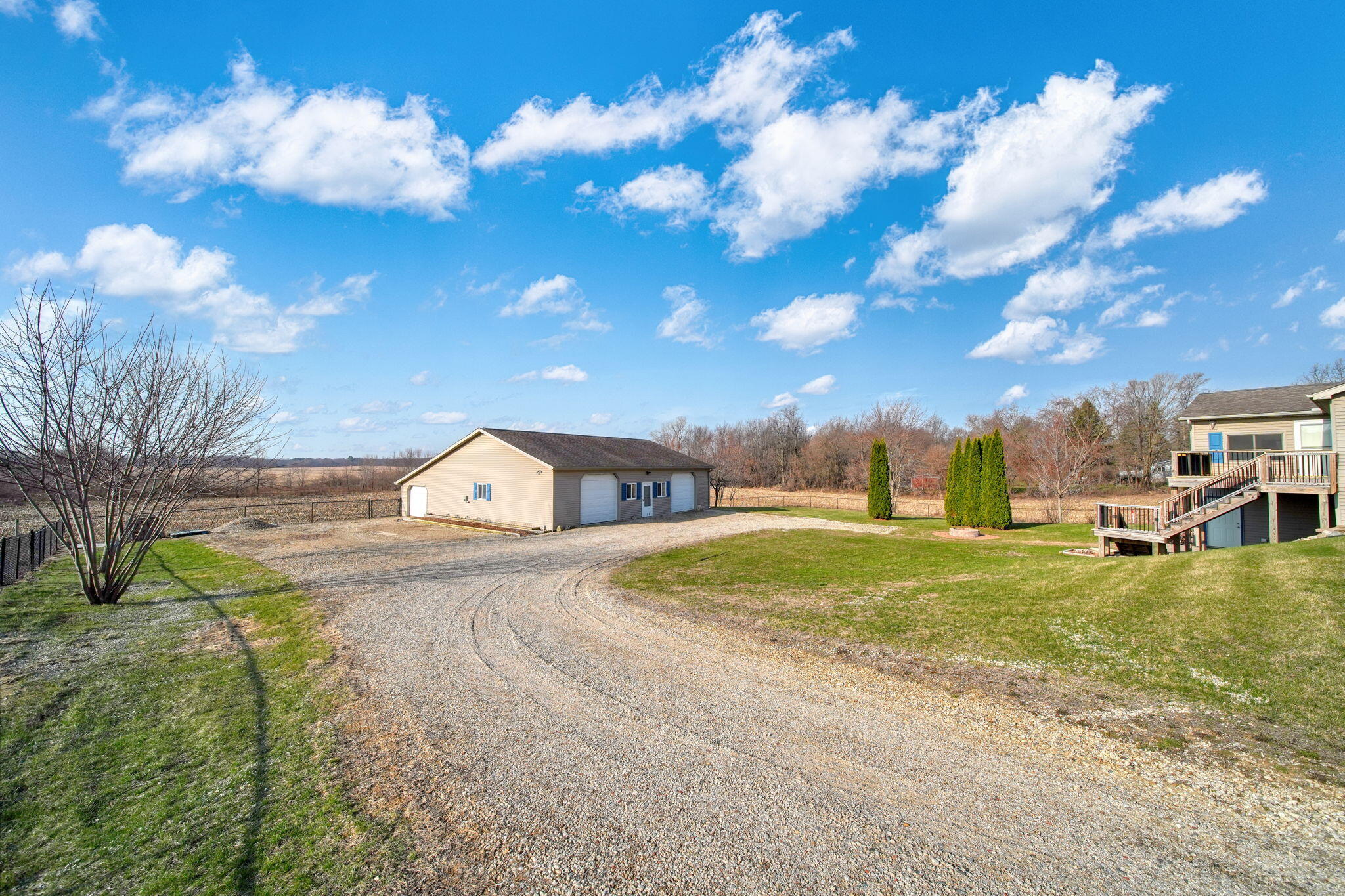 11323 Miner Road Parma, MI 49269 - Photo 15 of 65 barn-drive-country-home-parma-mi.jpg