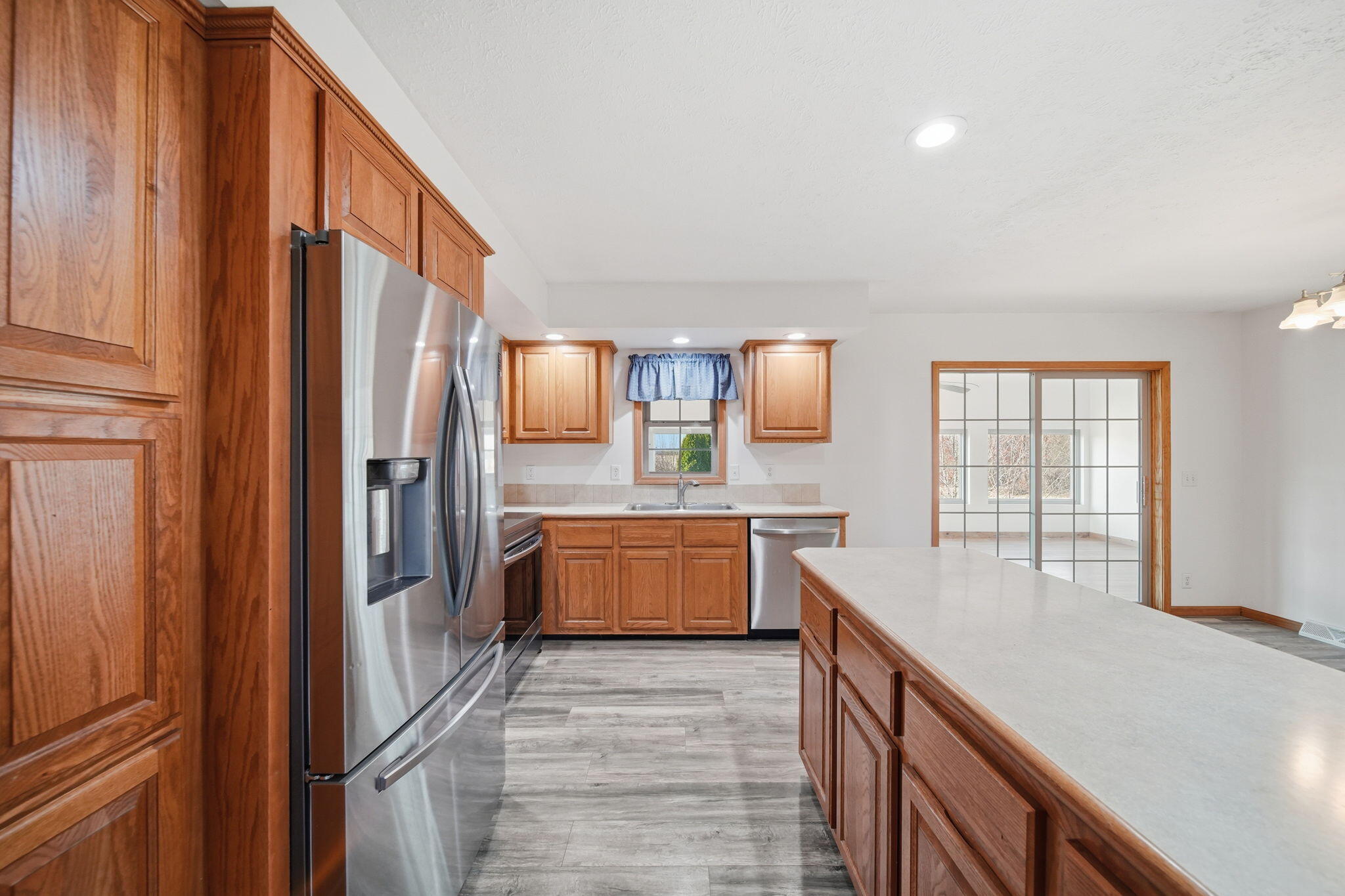 11323 Miner Road Parma, MI 49269 - Photo 27 of 65 open-kitchen-country-home.jpg