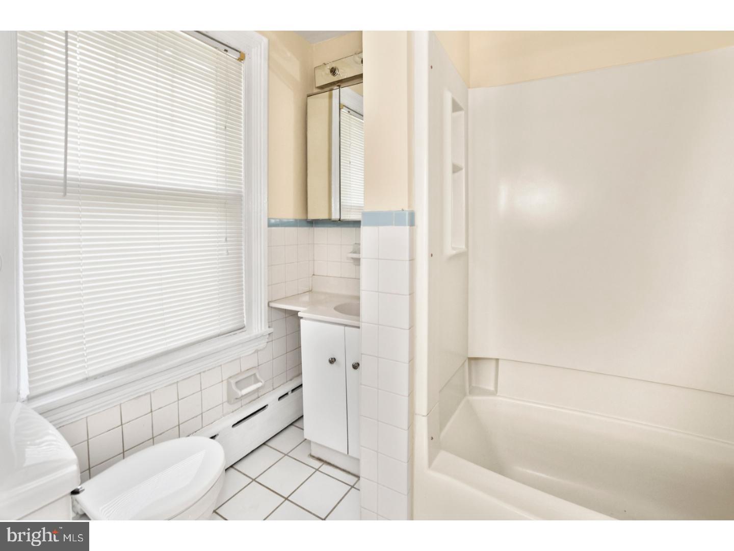 976 Upper Gulph Road Wayne, PA 19087 - Photo 15 of 25