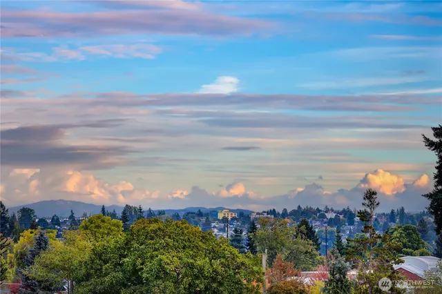 $795,000 | 7721 Mary Avenue Northwest, Unit A, Seattle, WA 98117