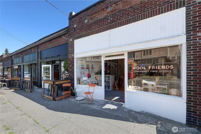 $795,000 | 7721 Mary Avenue Northwest, Unit A, Seattle, WA 98117