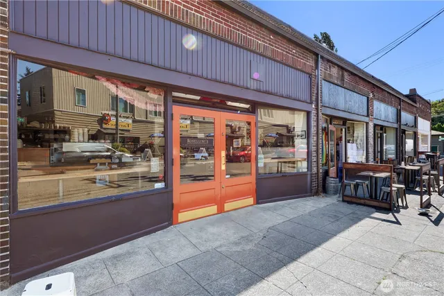 $795,000 | 7721 Mary Avenue Northwest, Unit A, Seattle, WA 98117