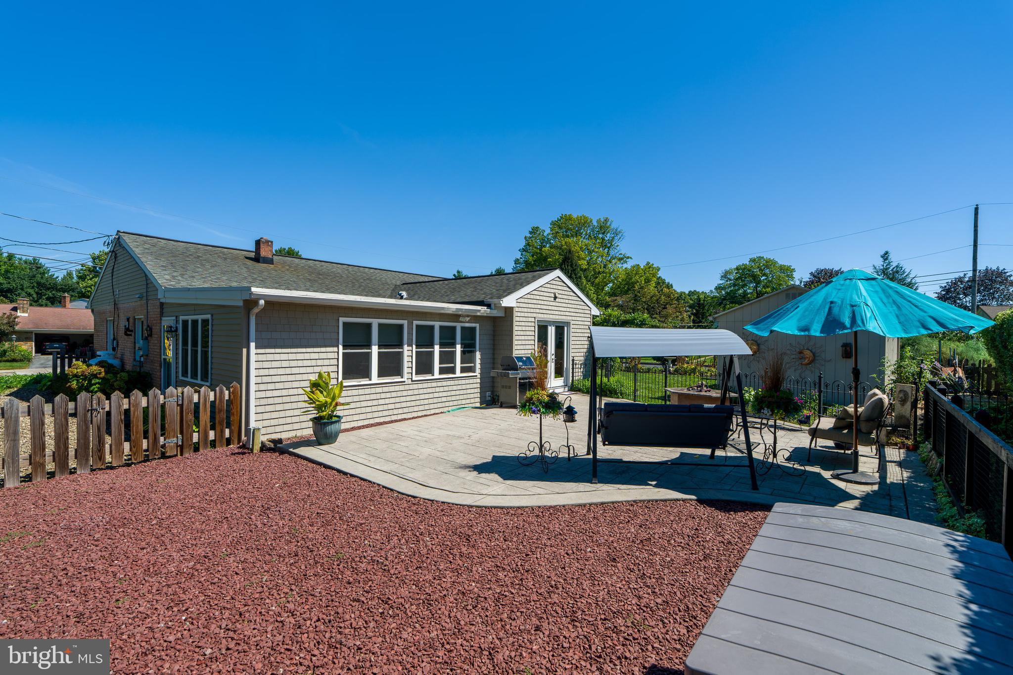 510 Bluebird Road Lititz, PA 17543 - Photo 26 of 32 a front view of a house with garden