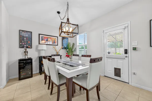 $293,000 | 12023 Powderhorn Lane, Pinehurst, TX 77362