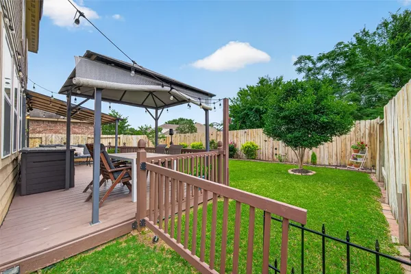 $293,000 | 12023 Powderhorn Lane, Pinehurst, TX 77362