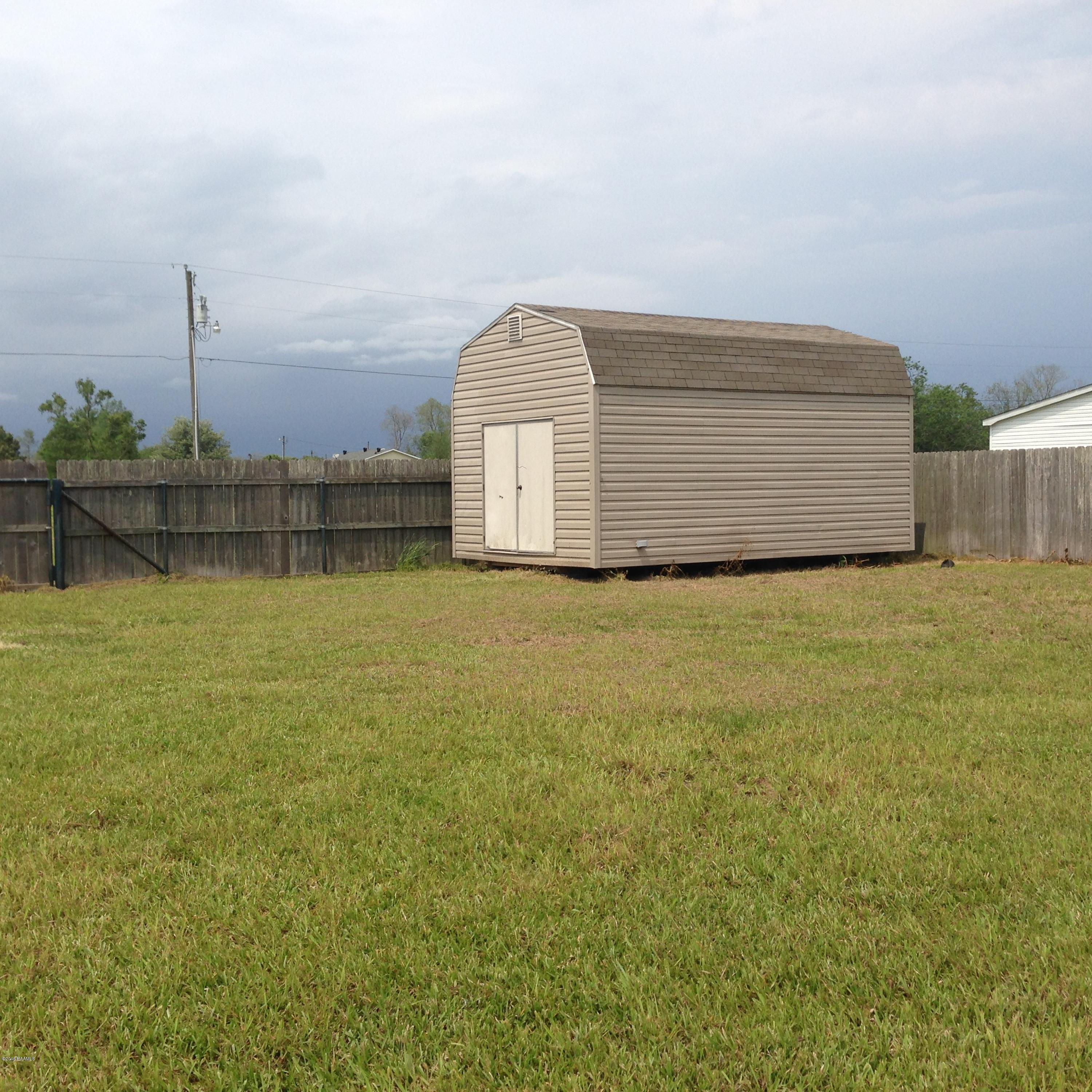 1013 Ragan Road Breaux Bridge, LA 70517 - Photo 3 of 24 099