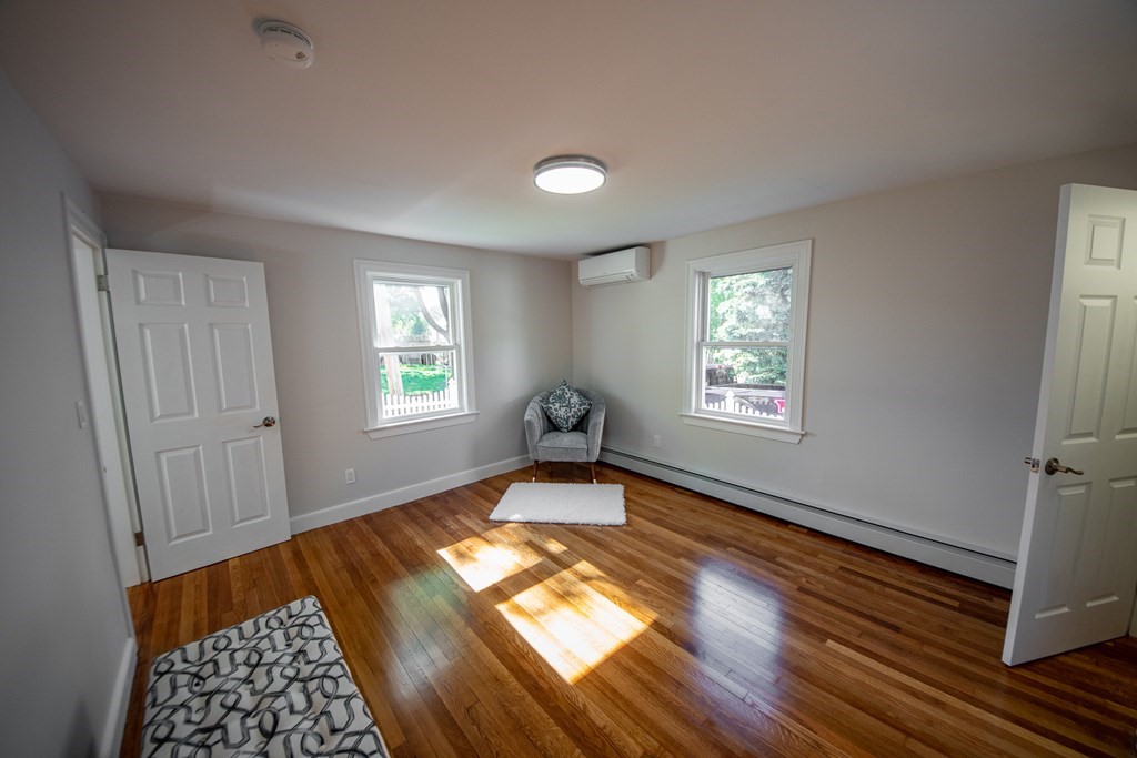 9 App Court Woburn, MA 01801 - Photo 17 of 38