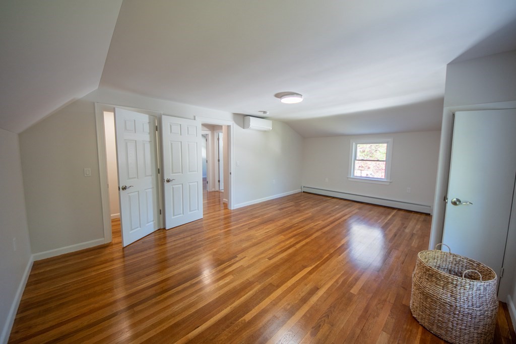 9 App Court Woburn, MA 01801 - Photo 23 of 38