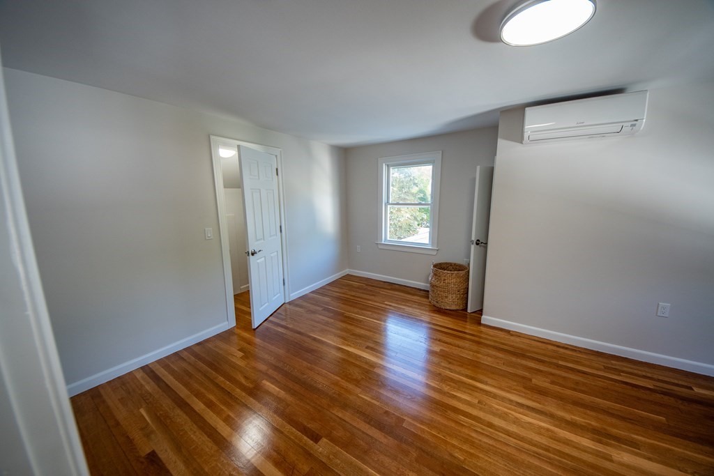 9 App Court Woburn, MA 01801 - Photo 26 of 38
