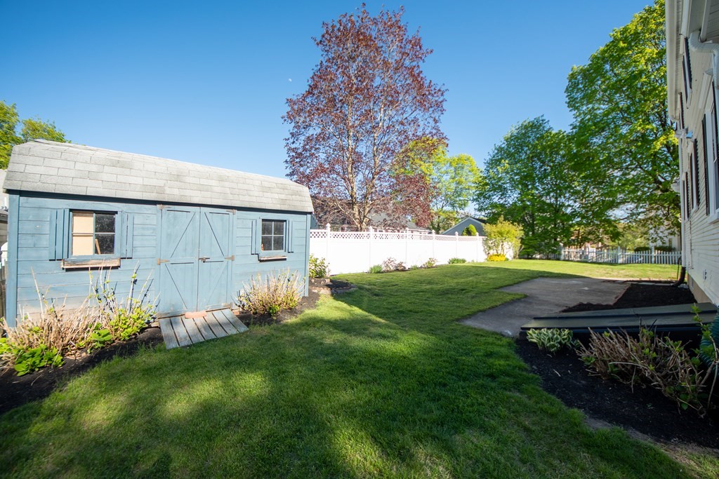 9 App Court Woburn, MA 01801 - Photo 34 of 38