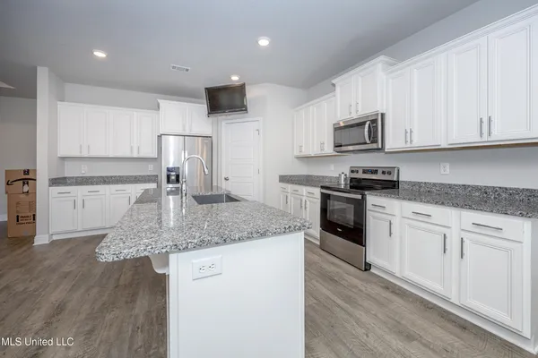 $2,500 | 1070 Brackish Place, Ocean Springs, MS 39564