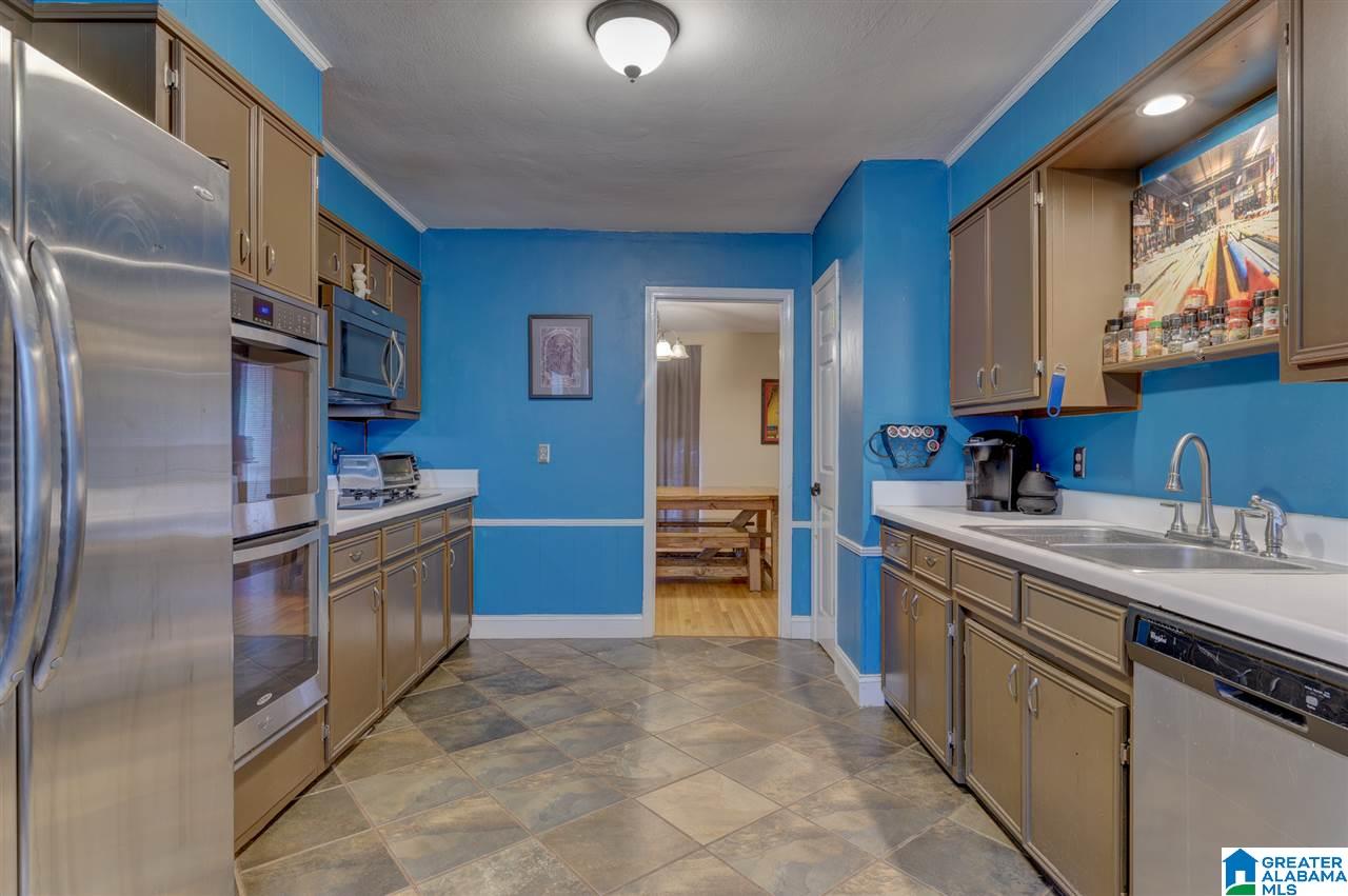 3828 Rock Ridge Road Birmingham, AL 35210 - Photo 9 of 28