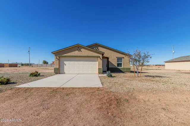 $275,000 | 3760 North La Paz Drive, Eloy, AZ 85131
