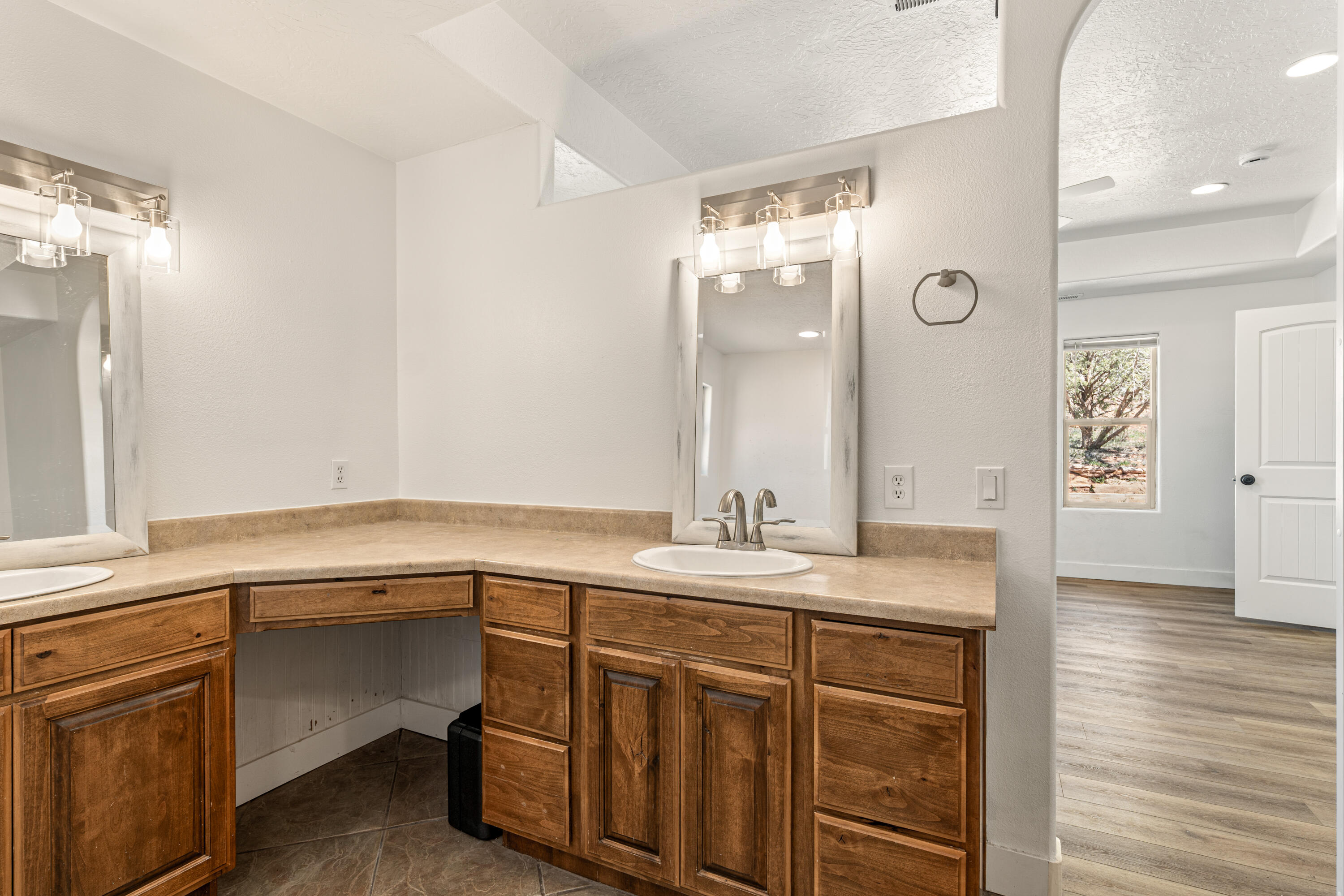 1892 Golden Delicious Apple Valley, UT 84737 - Photo 21 of 58 21-L1071102