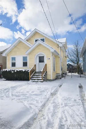 $2,600 | 136 Springville Avenue, Amherst, NY 14226