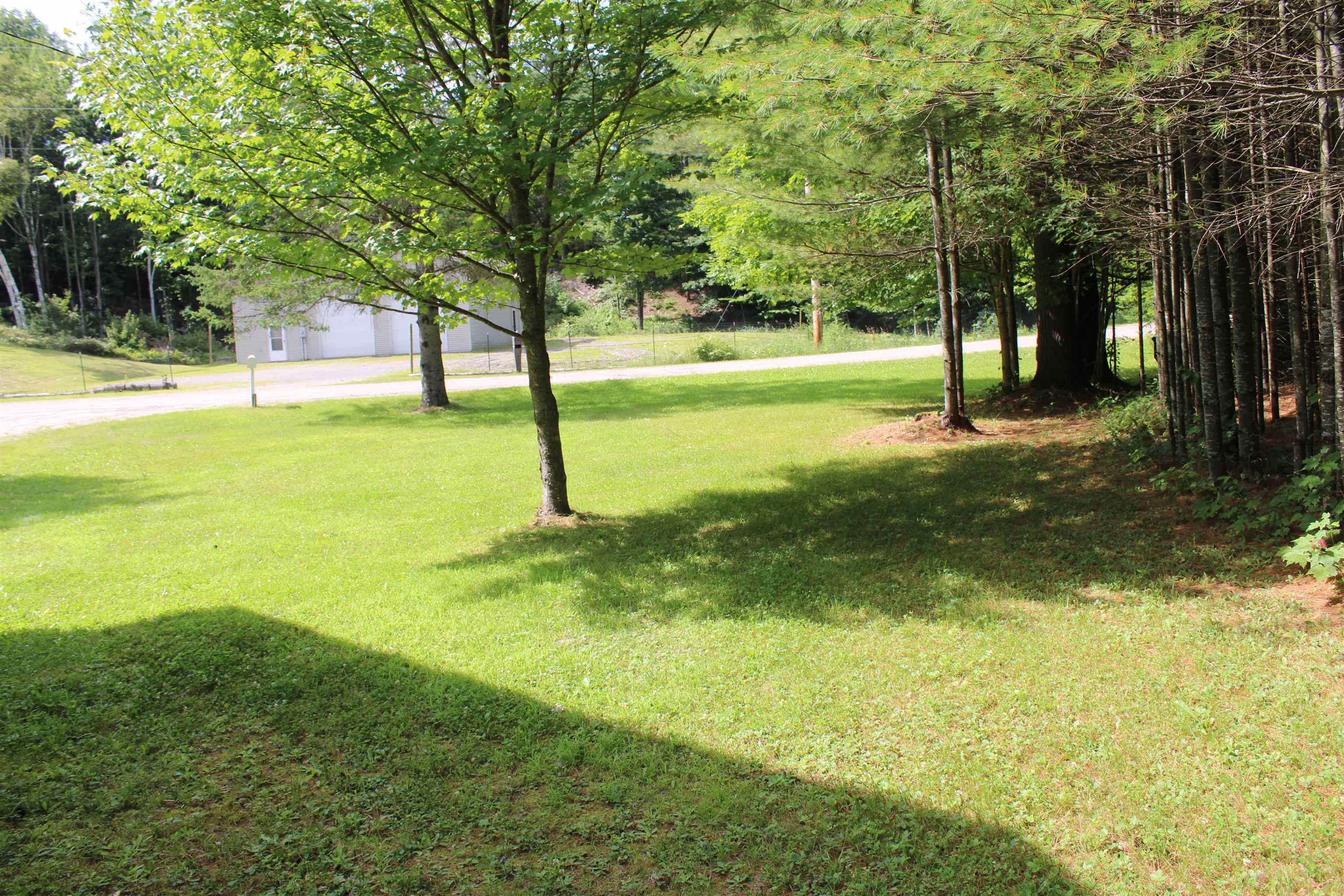345 Woodland Road Waterford, VT 05819 - Photo 21 of 27 Gallery Image 21
