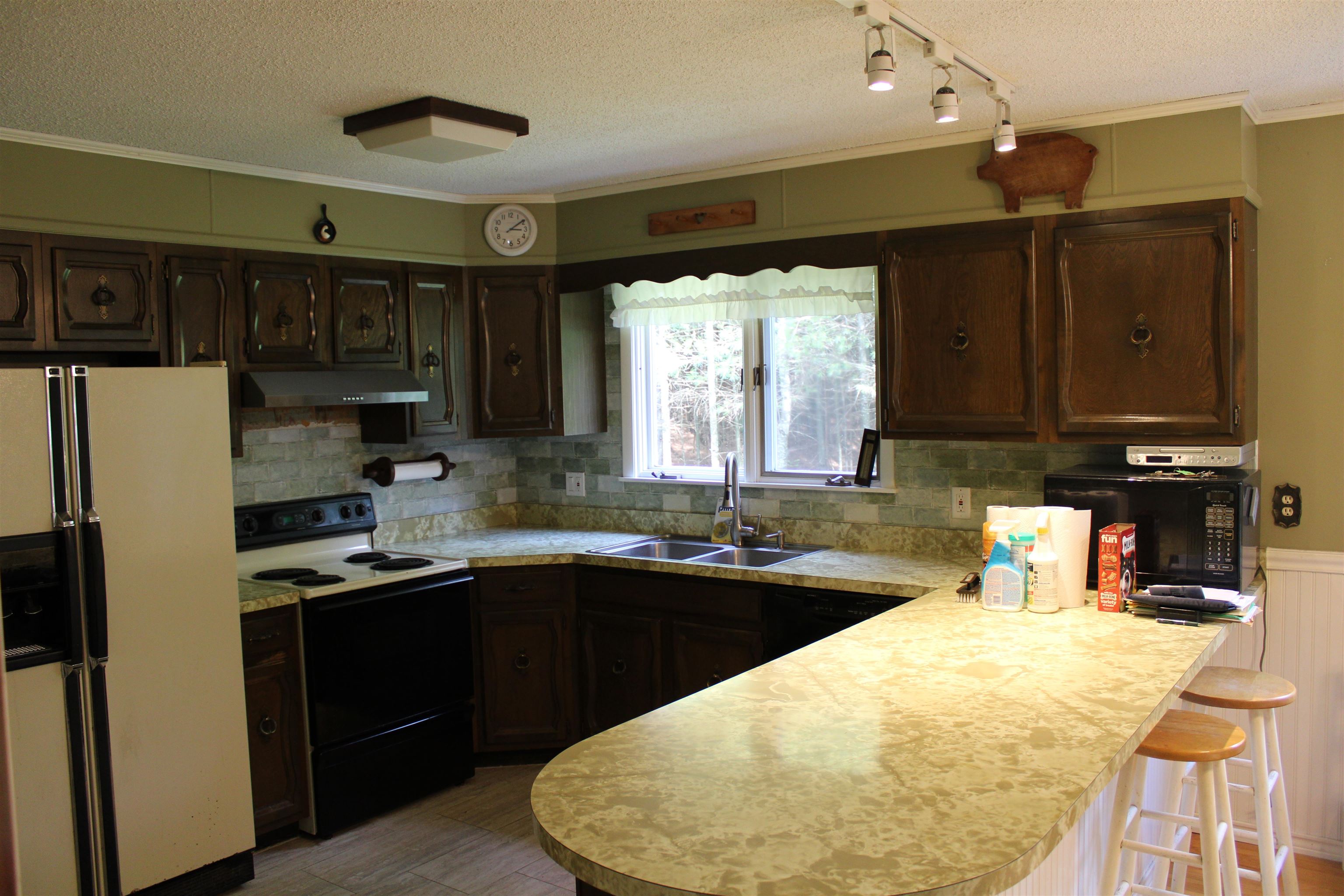 345 Woodland Road Waterford, VT 05819 - Photo 24 of 27 Gallery Image 24