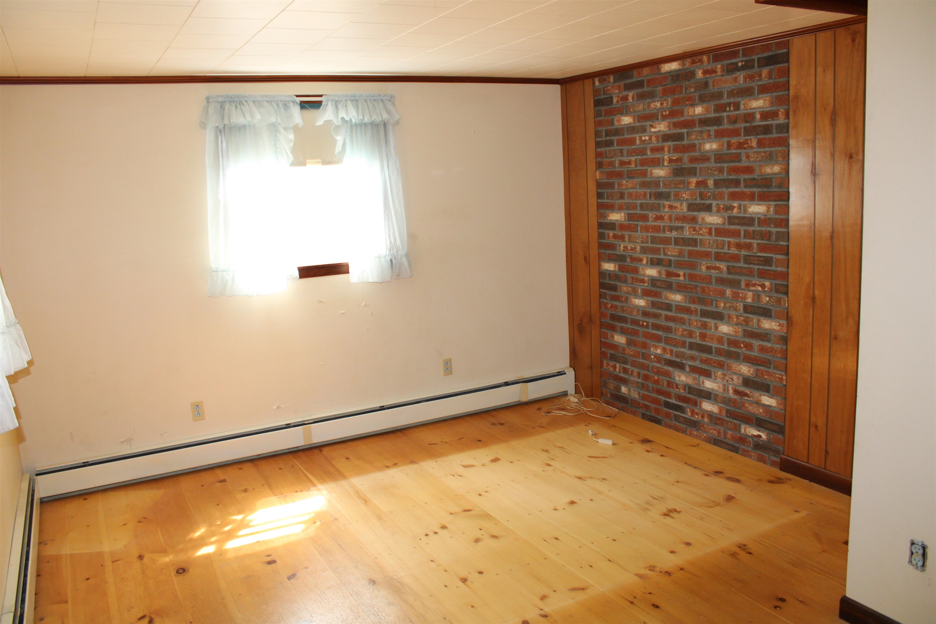 345 Woodland Road Waterford, VT 05819 - Photo 3 of 27 Gallery Image 3