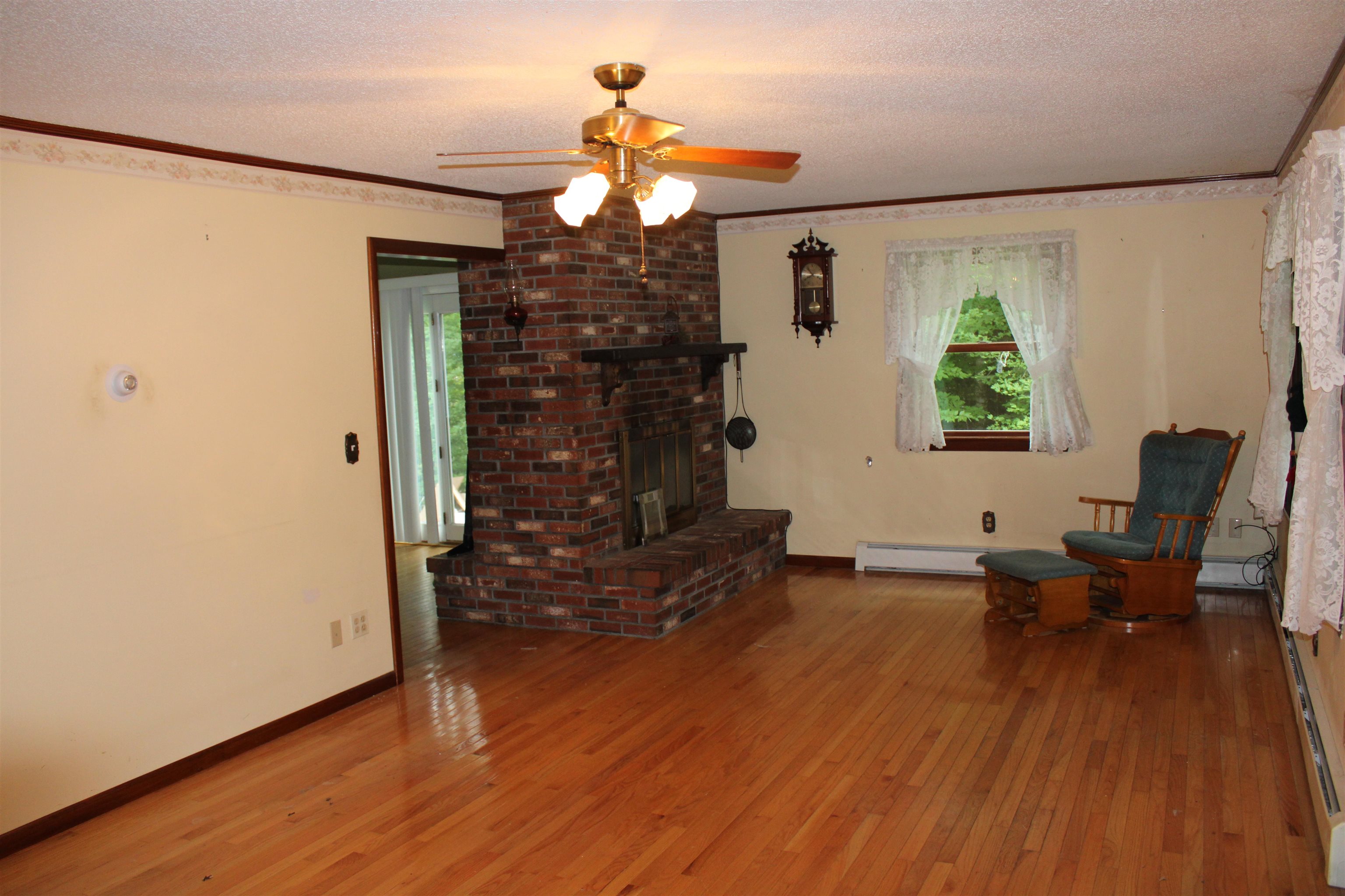 345 Woodland Road Waterford, VT 05819 - Photo 5 of 27 Gallery Image 5
