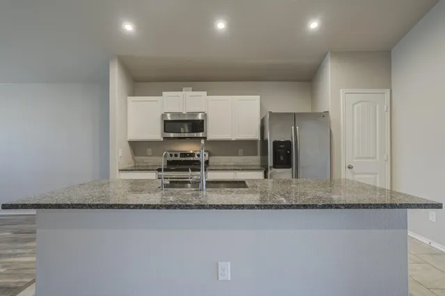 $1,550 | 13308 Ave V, Lubbock, TX 79423