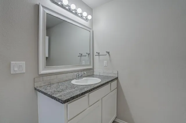 $1,550 | 13308 Ave V, Lubbock, TX 79423