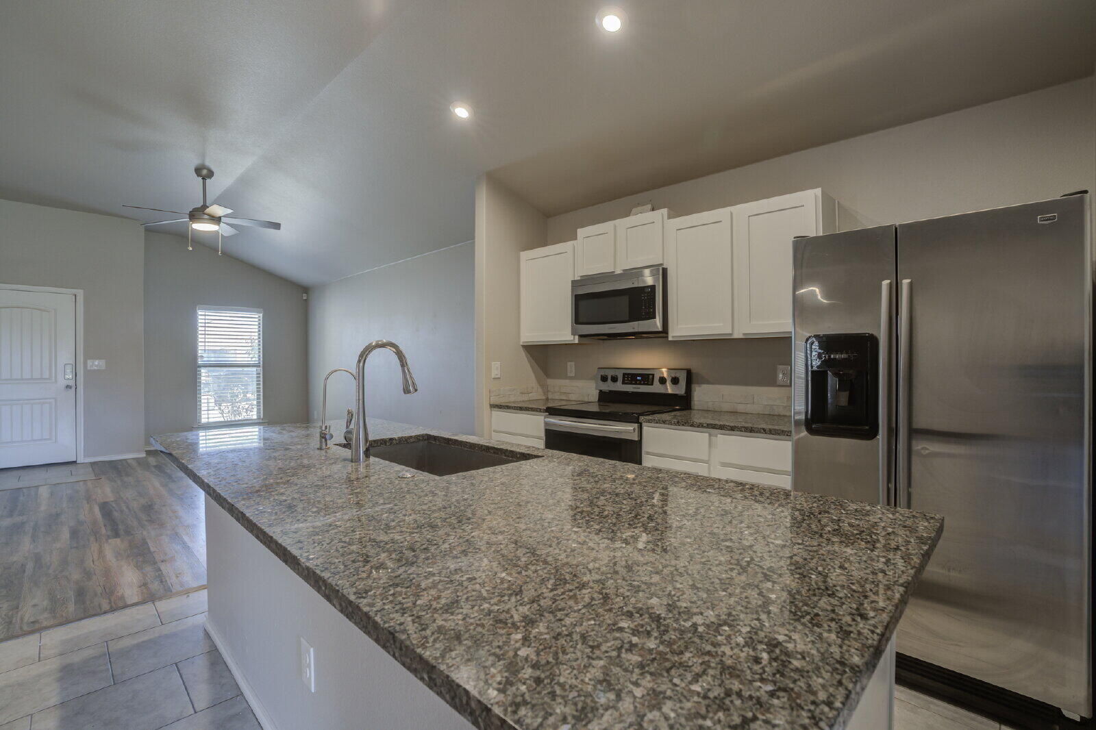 13308 Ave V Lubbock, TX 79423 - Photo 8 of 30 large (6)