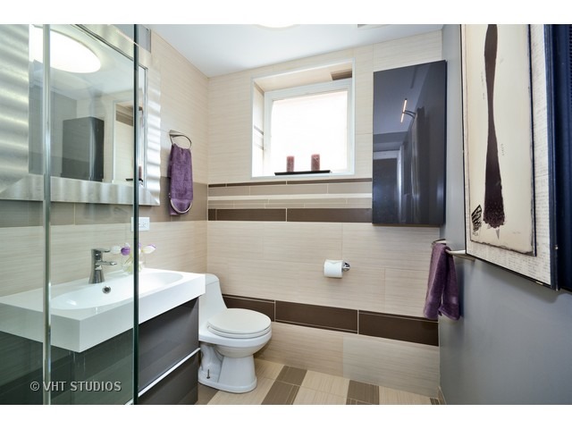 1344 Good Avenue Park Ridge, IL 60068 - Photo 13 of 17