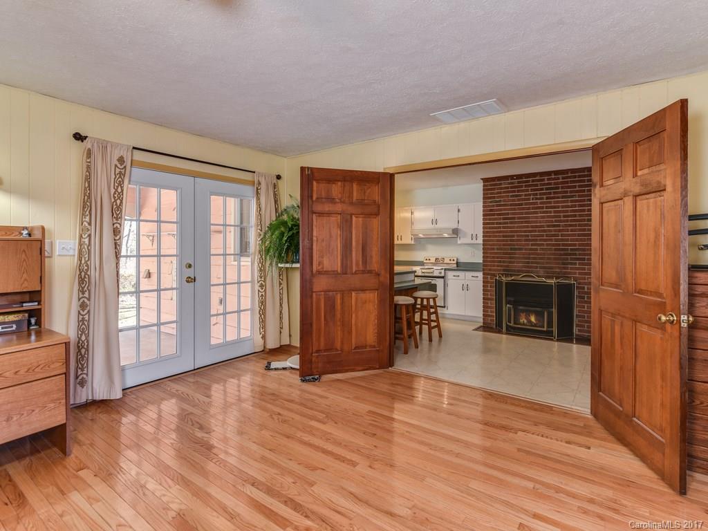 139 Springside Road Asheville, NC 28803 - Photo 14 of 23 Gallery Image 14