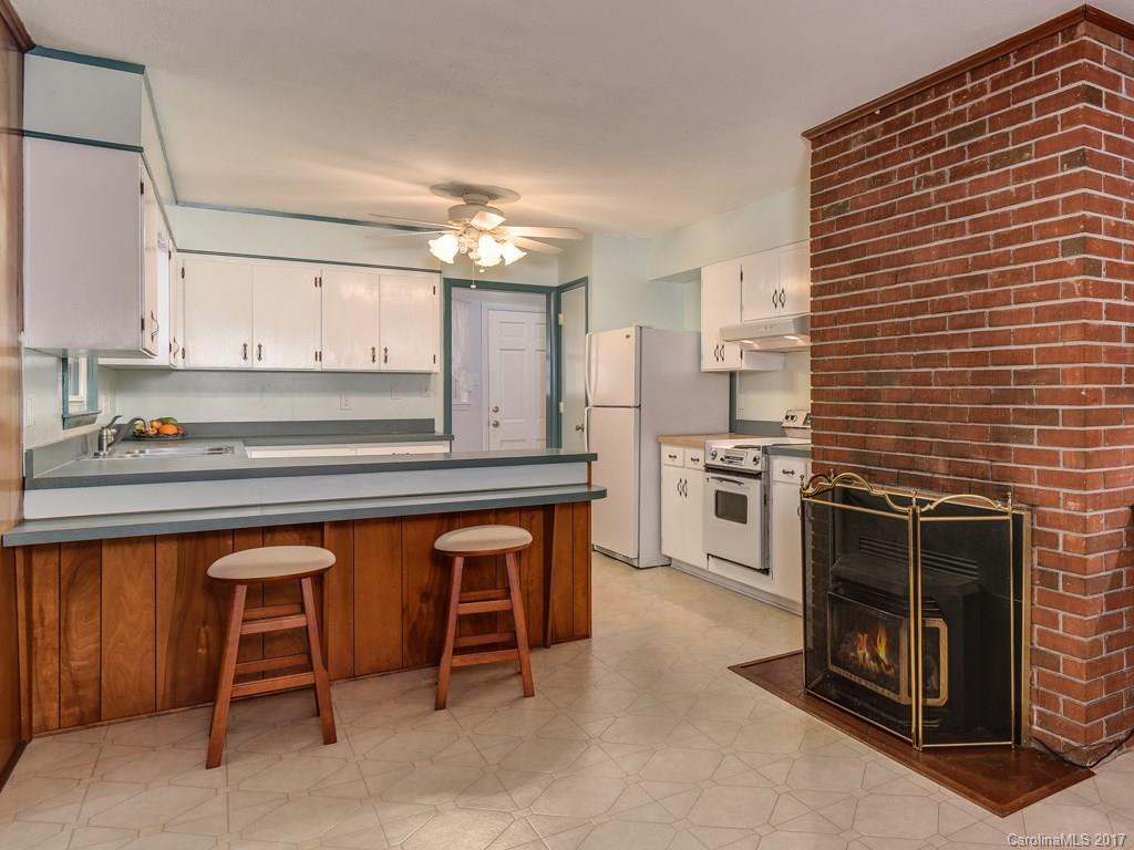 139 Springside Road Asheville, NC 28803 - Photo 7 of 23 Gallery Image 7