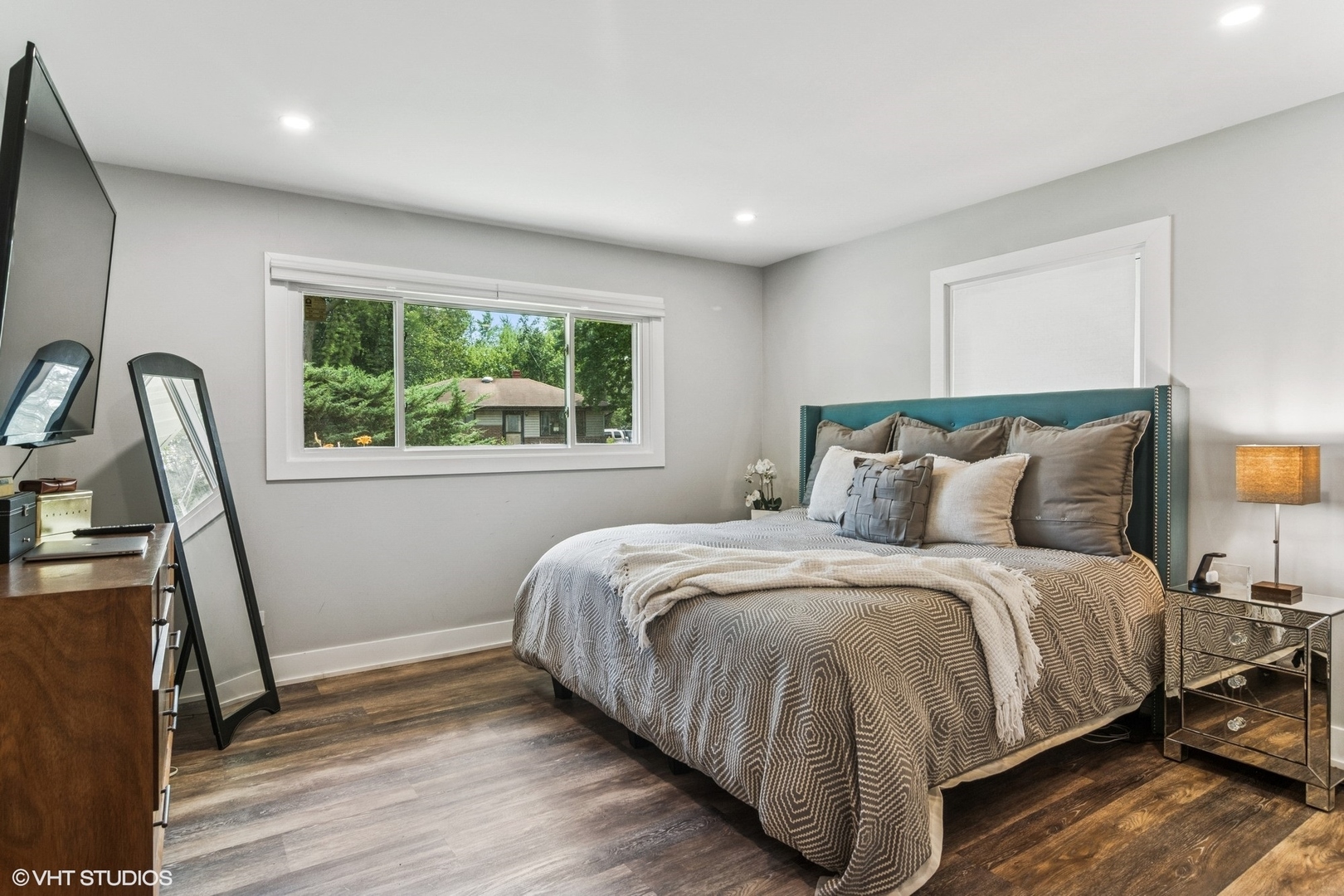 10 Rugby Road Lake Zurich, IL 60047 - Photo 15 of 21 Gallery Image 15
