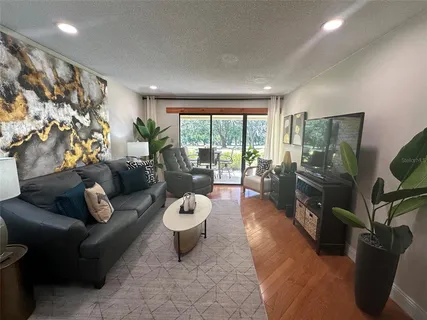 $199,000 | 36750 Highway 19, Unit 16105, Palm Harbor, FL 34684