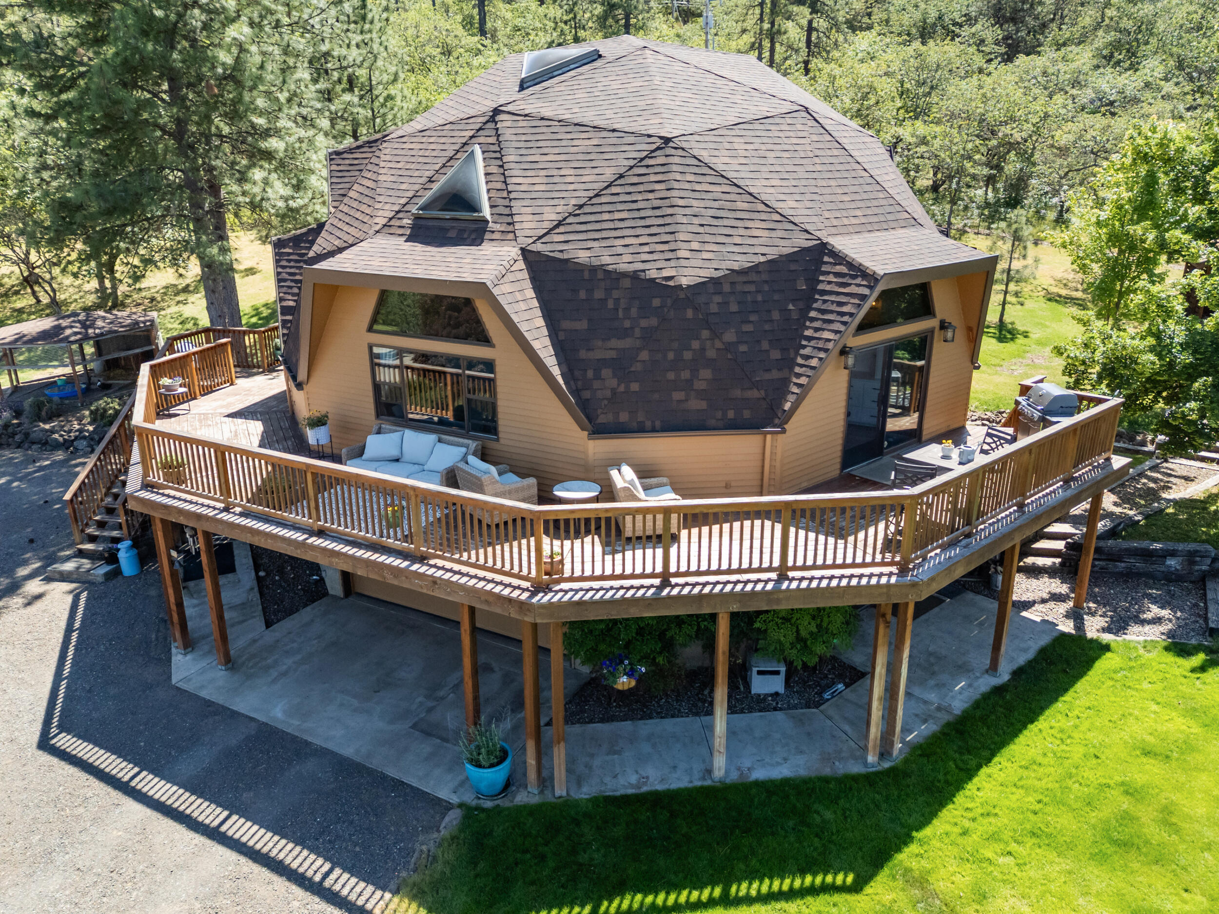 226 Entrada Drive Eagle Point, OR 97524 - Photo 37 of 62