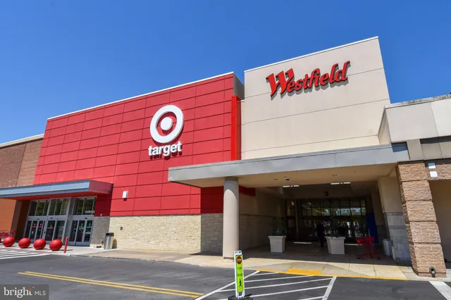 $2,750 | 11361 King George Drive, Unit 8, Silver Spring, MD 20902