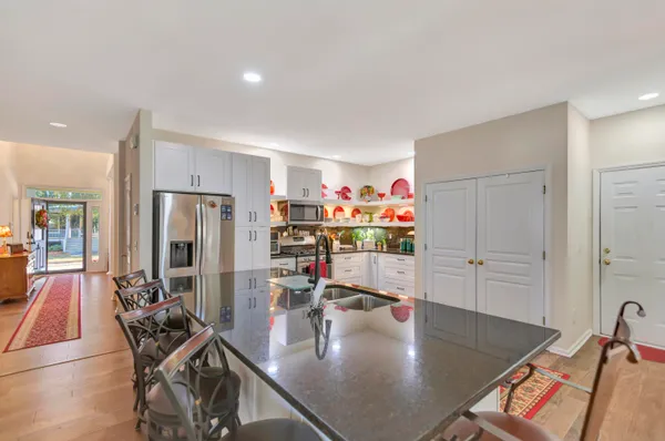 $1,400,000 | 1075 Barfield Street, Daniel Island, SC 29492