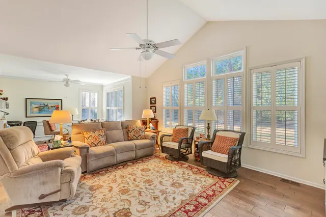 $1,400,000 | 1075 Barfield Street, Daniel Island, SC 29492