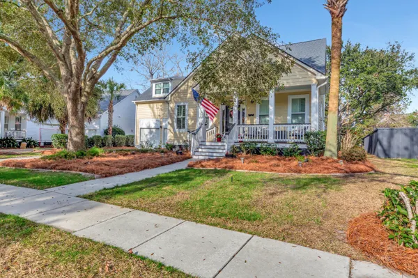 $1,400,000 | 1075 Barfield Street, Daniel Island, SC 29492