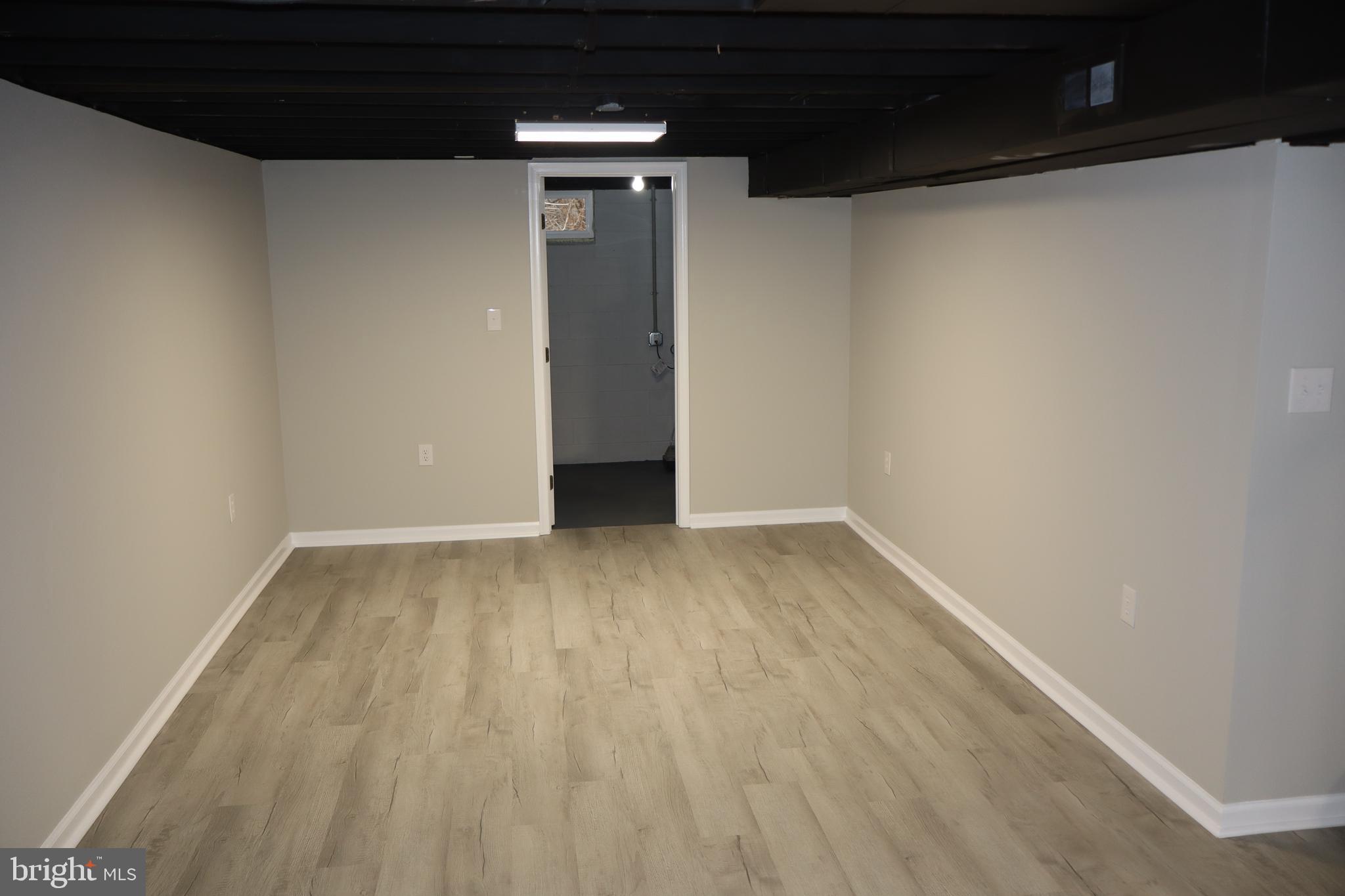 496 Big Oak Road Bridgeton, NJ 08302 - Photo 16 of 31 a view of an empty room