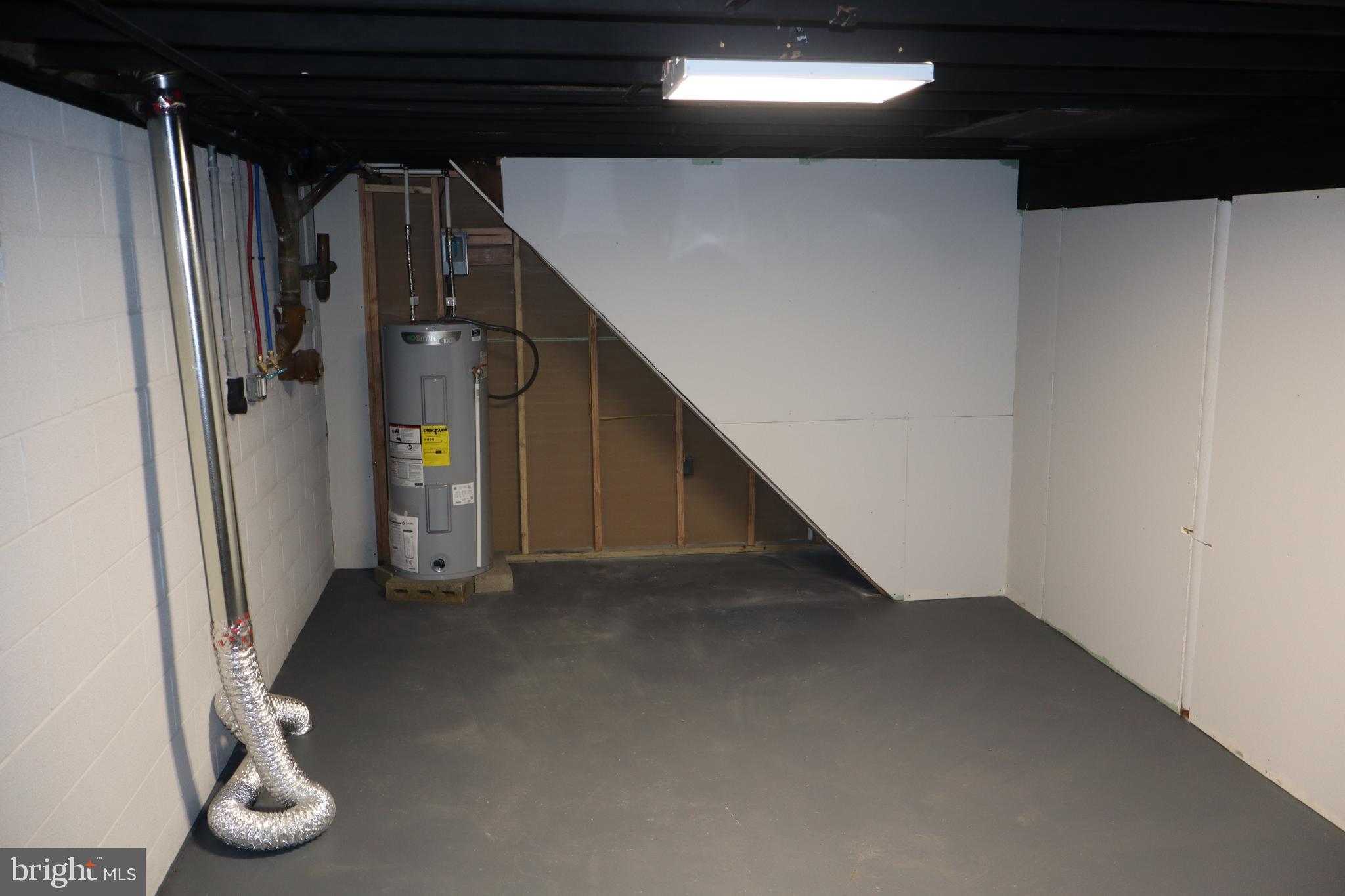 496 Big Oak Road Bridgeton, NJ 08302 - Photo 29 of 31 a view of an empty room