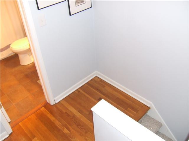 1884 Kentwell Road, Unit 1884 Columbus, OH 43221 - Photo 14 of 25