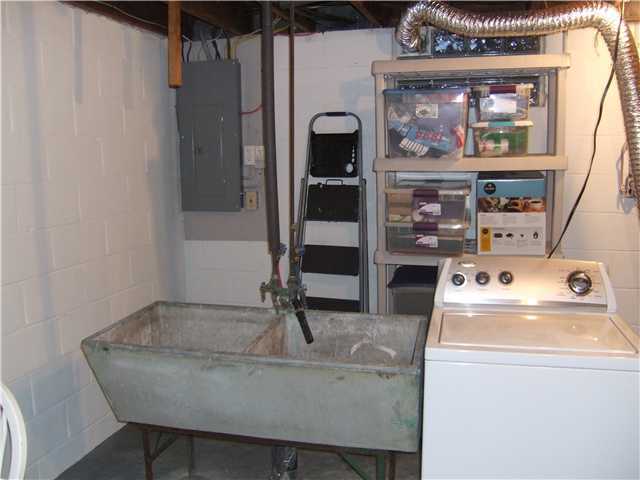 1884 Kentwell Road, Unit 1884 Columbus, OH 43221 - Photo 22 of 25