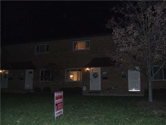 1884 Kentwell Road, Unit 1884 Columbus, OH 43221 - Photo 23 of 25