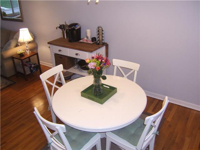 1884 Kentwell Road, Unit 1884 Columbus, OH 43221 - Photo 7 of 25