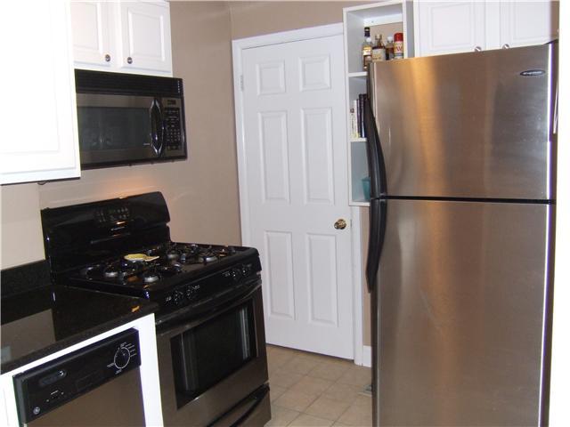 1884 Kentwell Road, Unit 1884 Columbus, OH 43221 - Photo 9 of 25