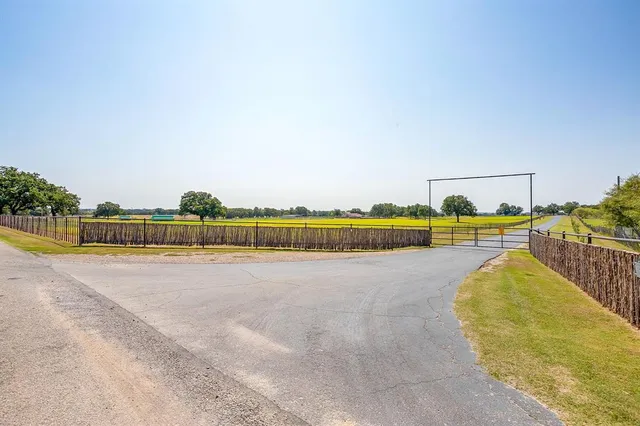 a view of a swimming pool and lake