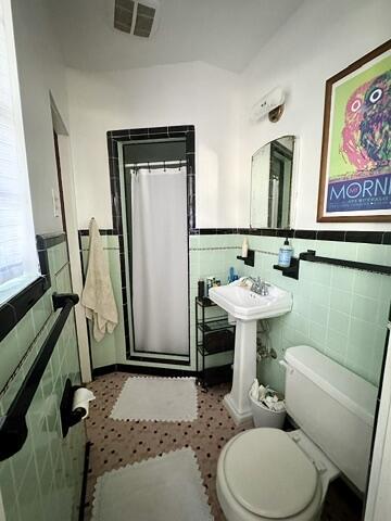 359 Howle Avenue Charleston, SC 29412 - Photo 16 of 30 6D9B4C0E-B025-43DF-9736-6B142A0A9B06_4_5