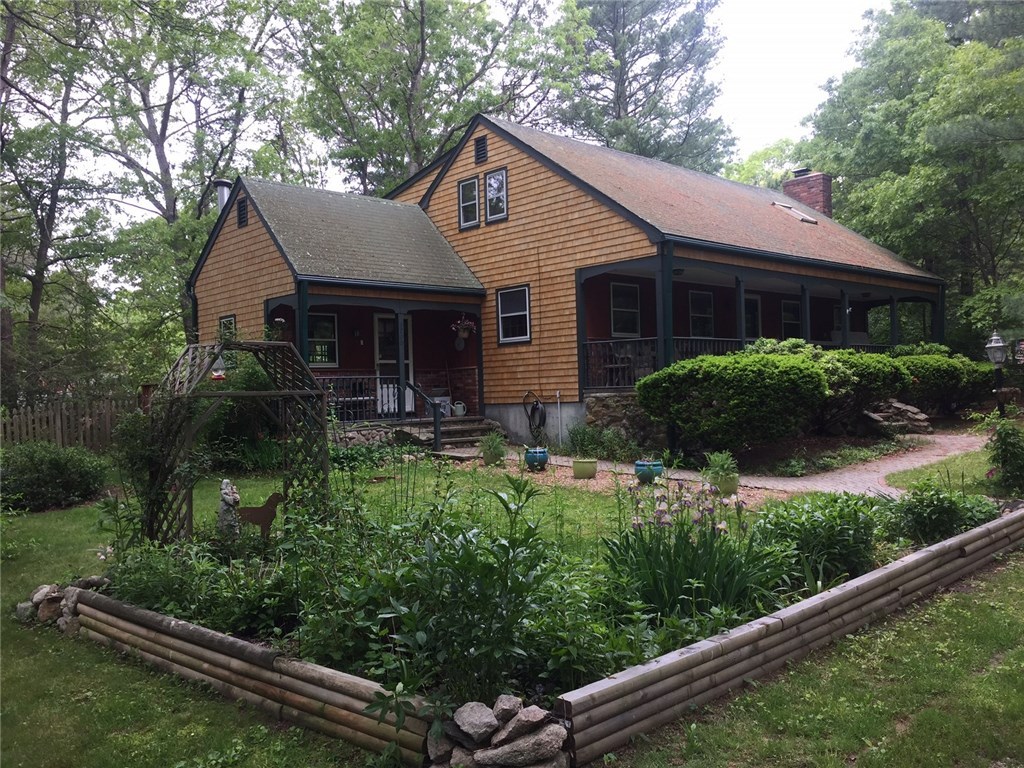 3700 Post Road South Kingstown, RI 02879 - Photo 3 of 11