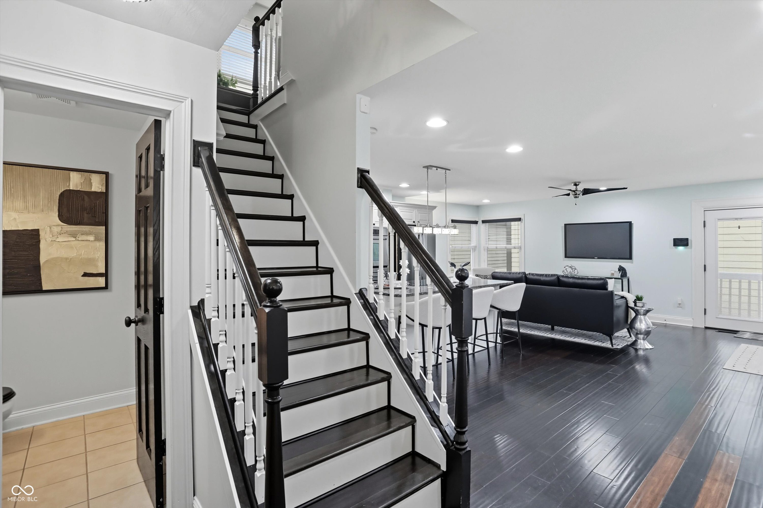 2009 Ruckle Street Indianapolis, IN 46202 - Photo 14 of 95