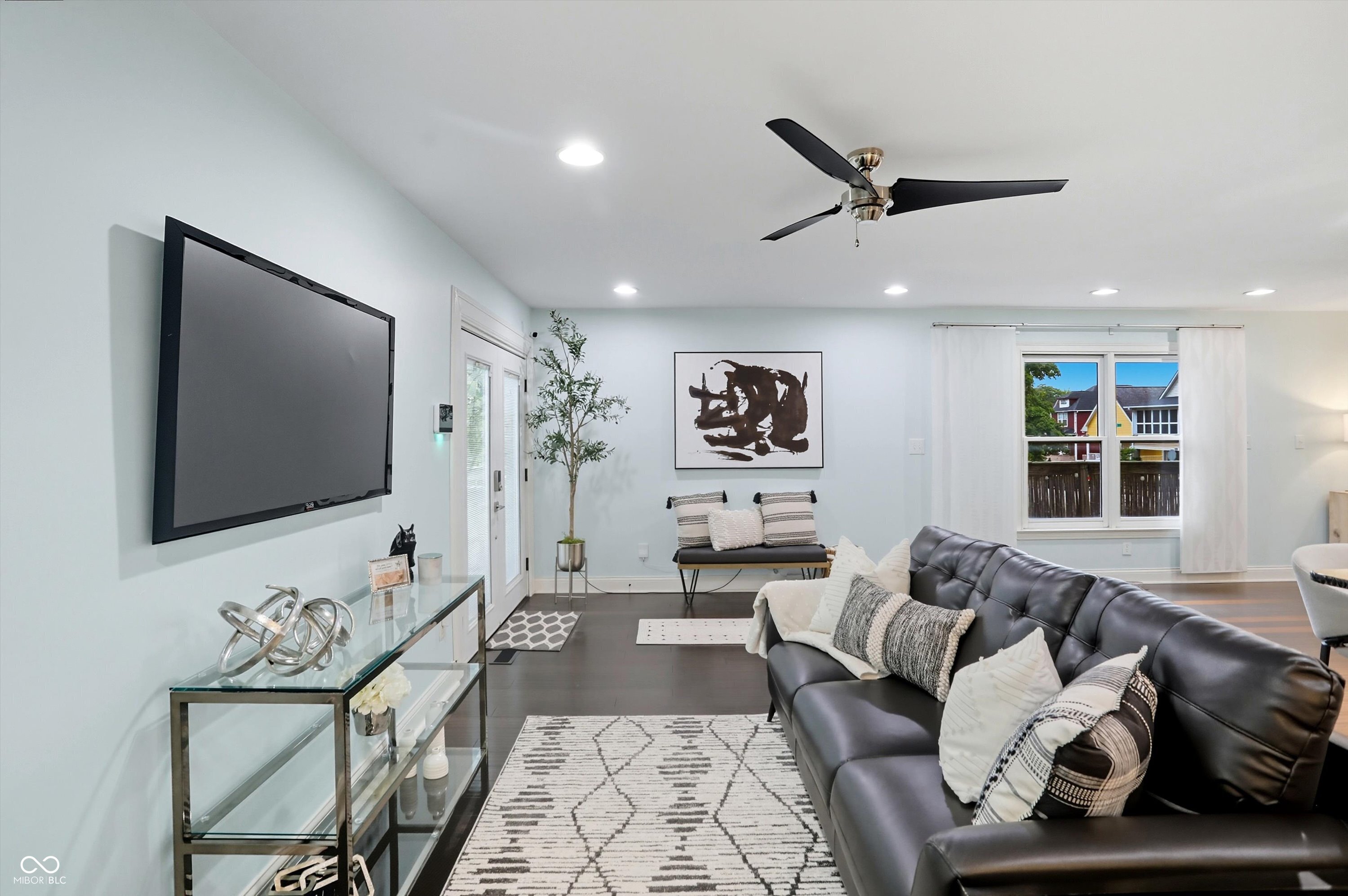 2009 Ruckle Street Indianapolis, IN 46202 - Photo 20 of 95