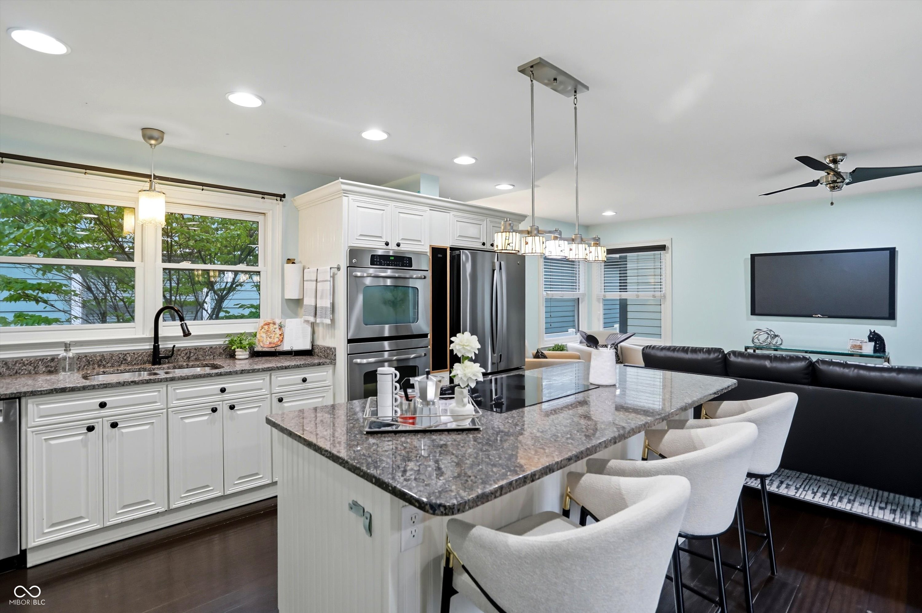 2009 Ruckle Street Indianapolis, IN 46202 - Photo 26 of 95